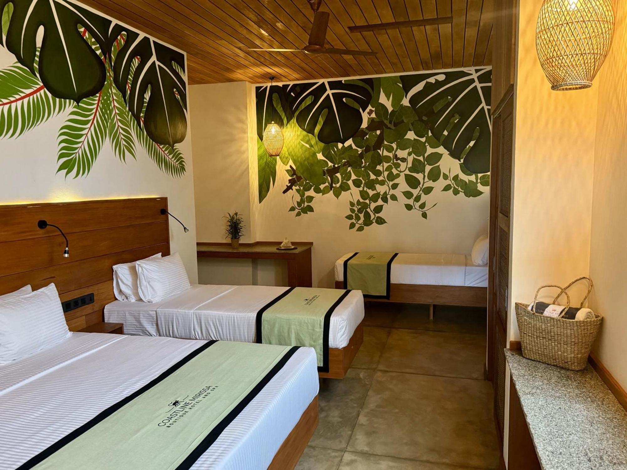 Coastline Mirissa Boutique Hotel And Spa Room photo