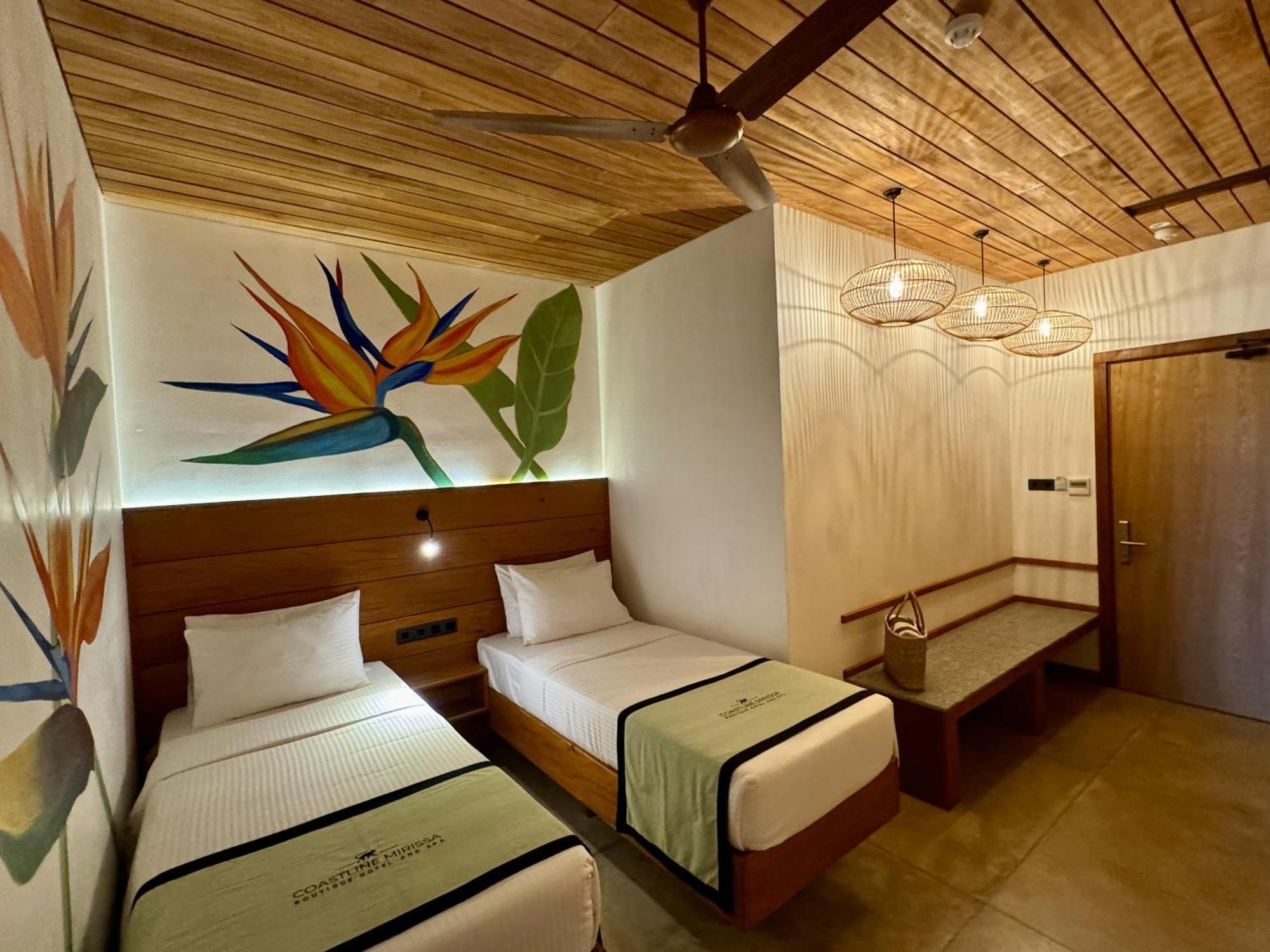 Coastline Mirissa Boutique Hotel And Spa Exterior photo